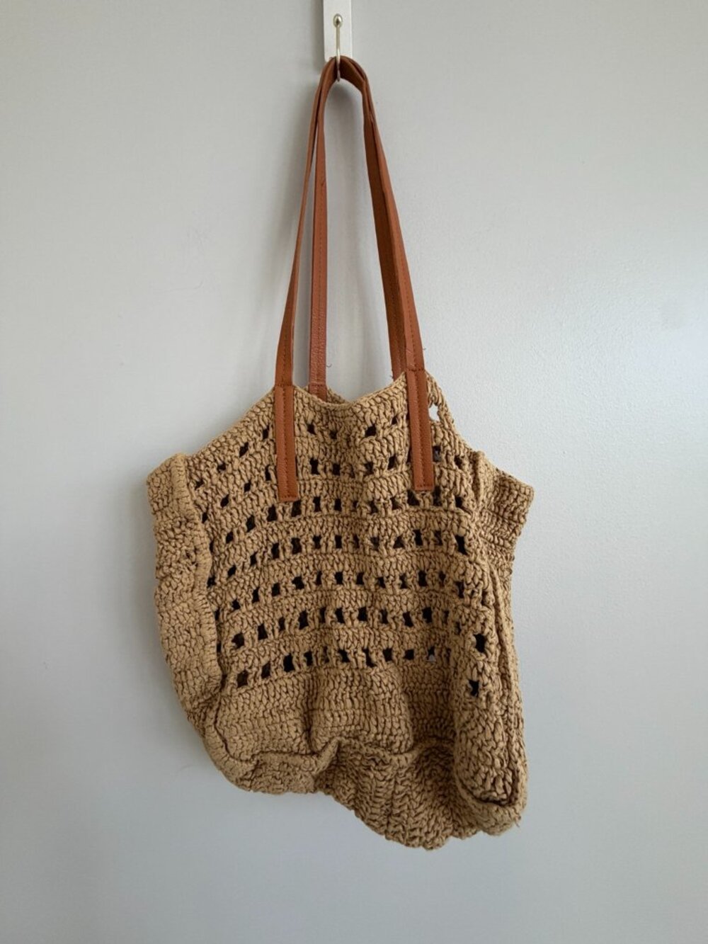 Tan Crochet Raffia Open Knit Shoulder Tote Bag Brown Straps Boho BeachSoft, slou